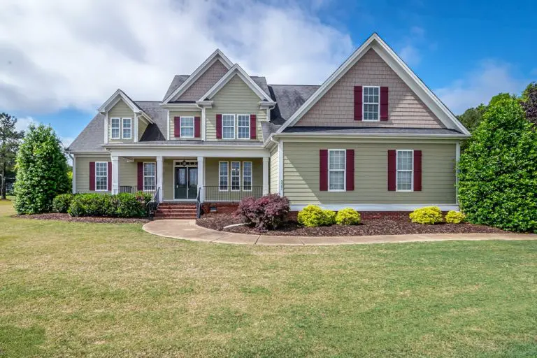 best trim paint colors for curb appeal