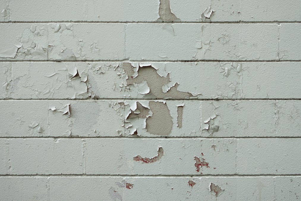 how climate affects exterior house paint longevity