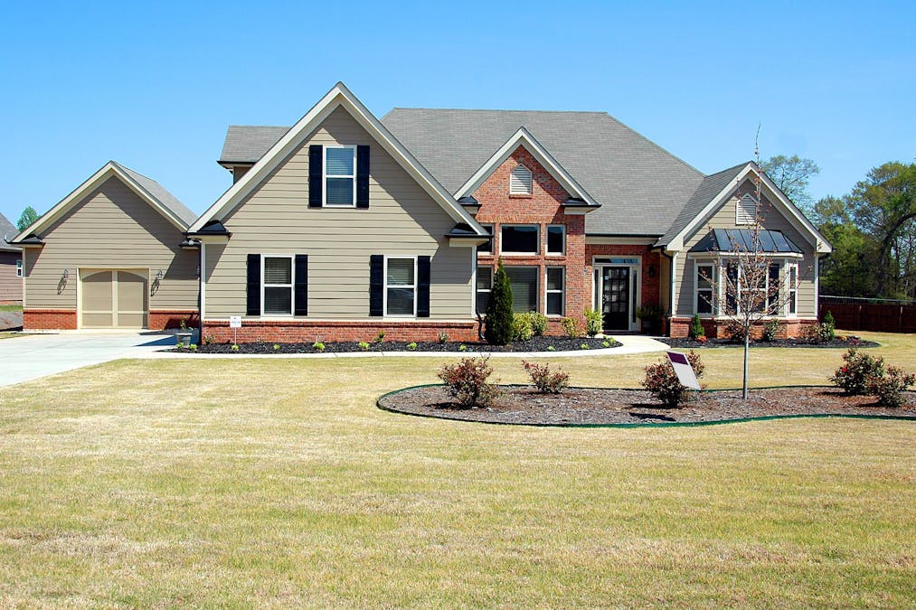 is fall a good time to paint your house