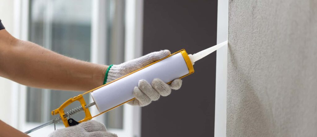 should you caulk before exterior painting