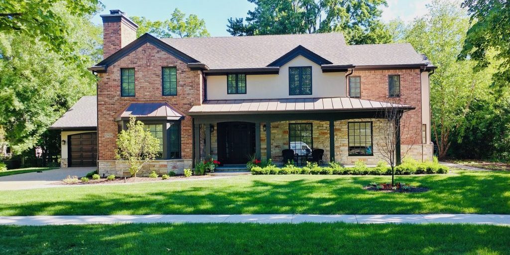 Featured Image exterior of home Enhancing Your Home's Curb Appeal