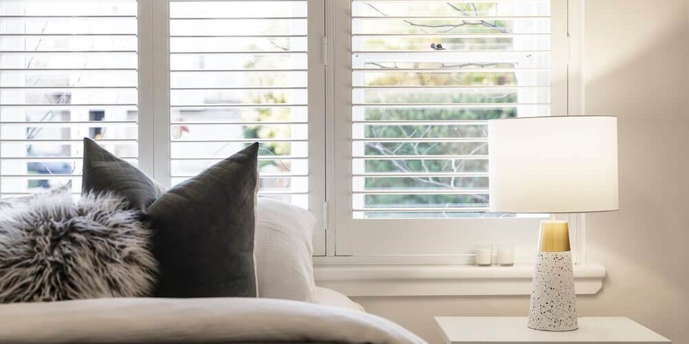 best paint sheen for small room walls